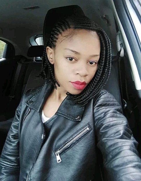Thandekile Mkanzi 32 yrs